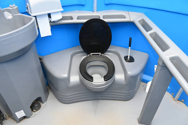 Best Local porta potty services  in Cave Junction, OR